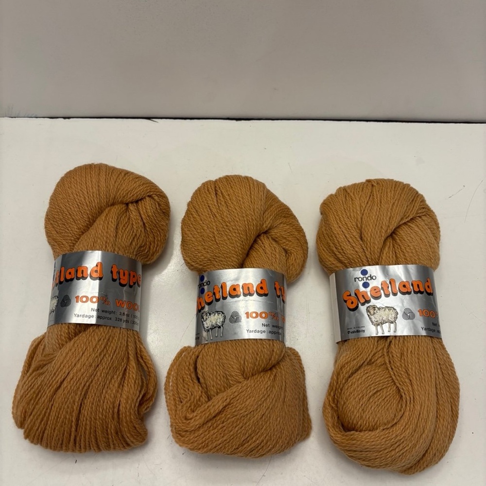 Rondo Shetland type yarn